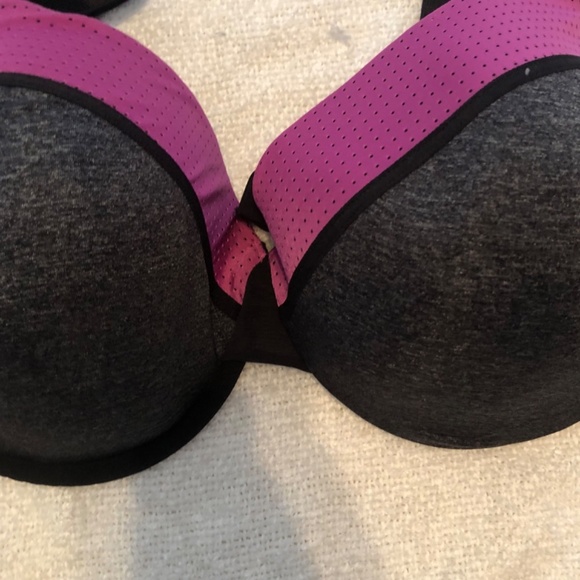 Deesse bra, size 44 D -pink with grey - new or just tried on - Picture 2 of 8
